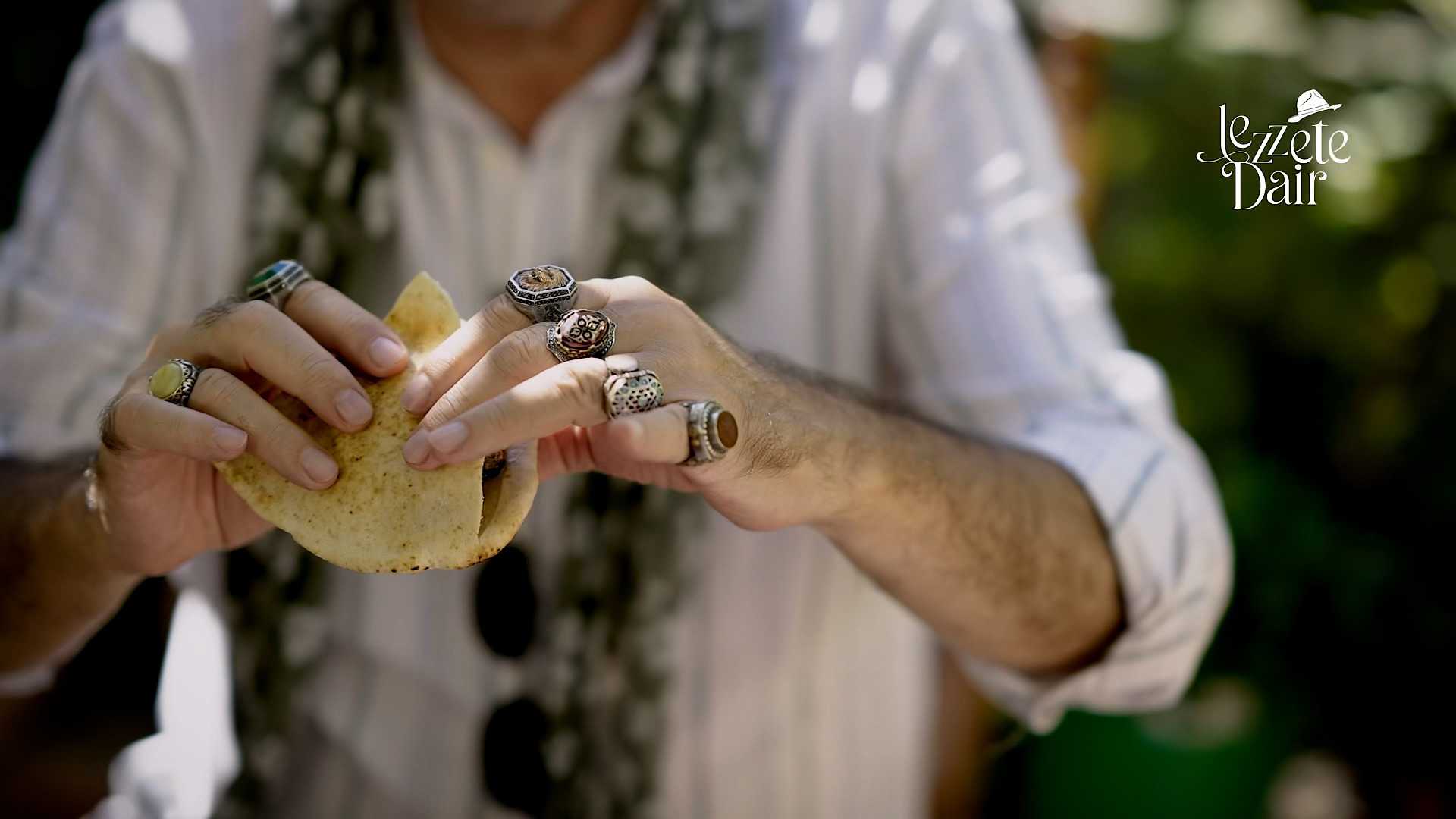 Lezzete Dair S@seasonItem.SeasonNumber:B@episodeItem.EpisodeNumber küçük görseli