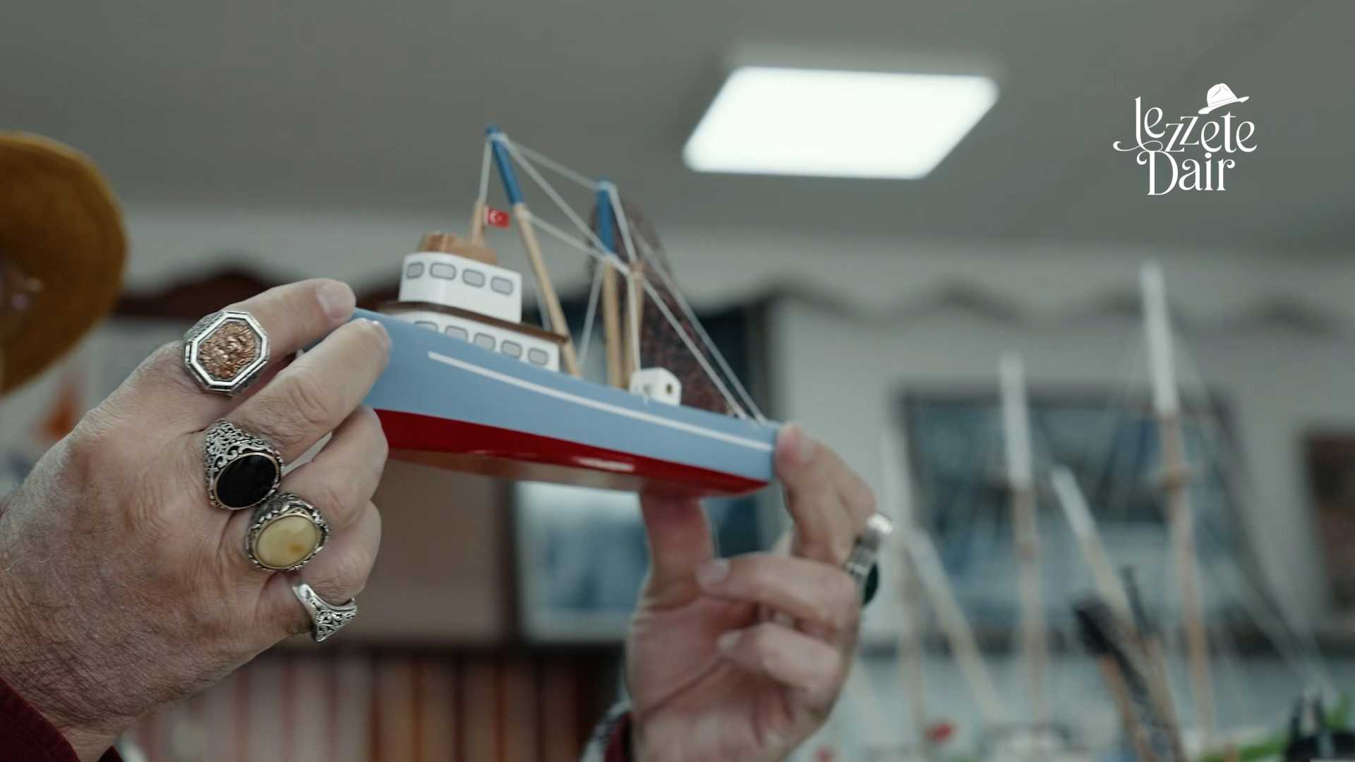 Lezzete Dair S@seasonItem.SeasonNumber:B@episodeItem.EpisodeNumber küçük görseli