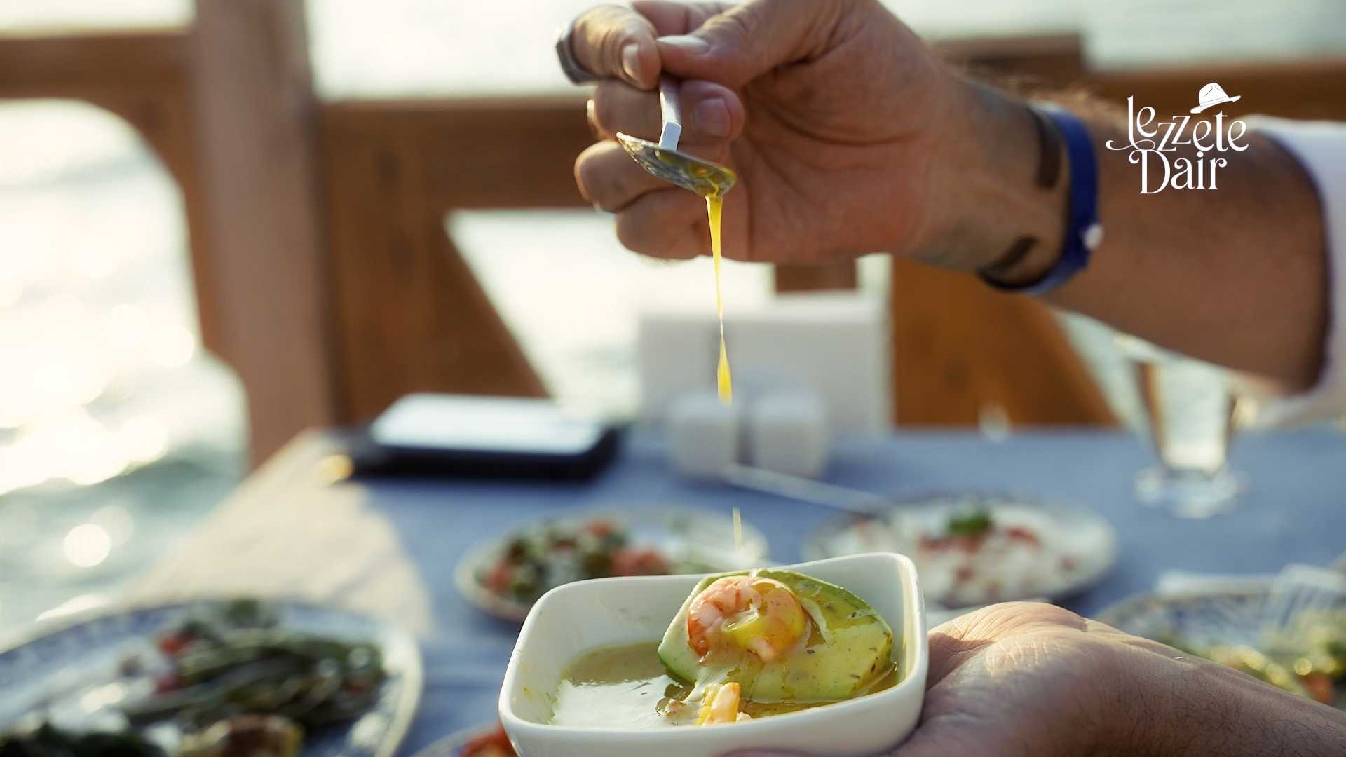 Lezzete Dair S@seasonItem.SeasonNumber:B@episodeItem.EpisodeNumber küçük görseli