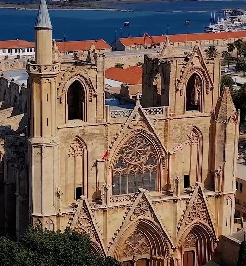 Bizden İçeri KKTC görseli